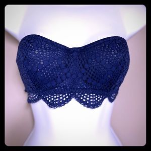 Victoria’s Secret Strapless Bralette Medium NWOT